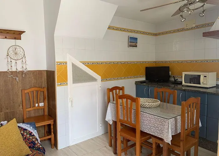 Casa En Brother Law Sl * Conil De La Frontera